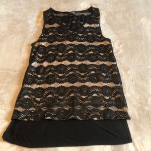 Lace black and tan top